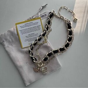 NWT Kendra Scott Everleigh Gold Black Necklace